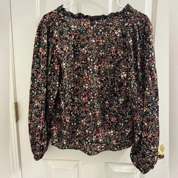 Old Navy size S long sleeve ruffle button front black floral blouse - Picture 7 of 8